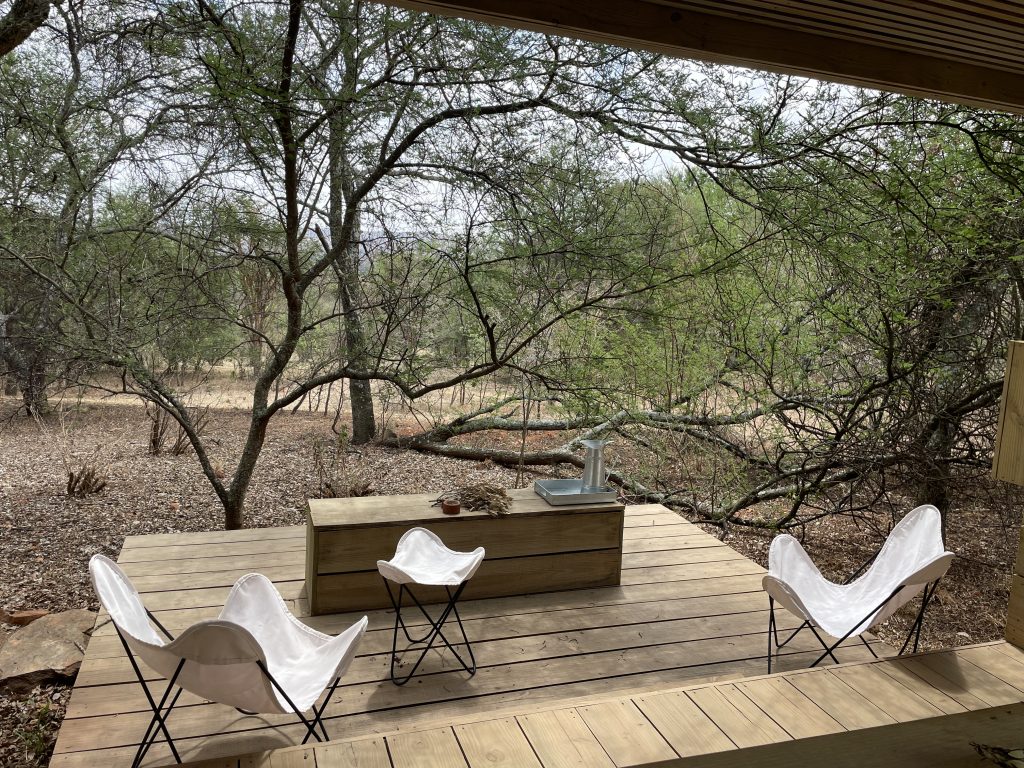 Farmhouse 58, Cradle of Humankind, Krugersdorp | Butterfly Chairs